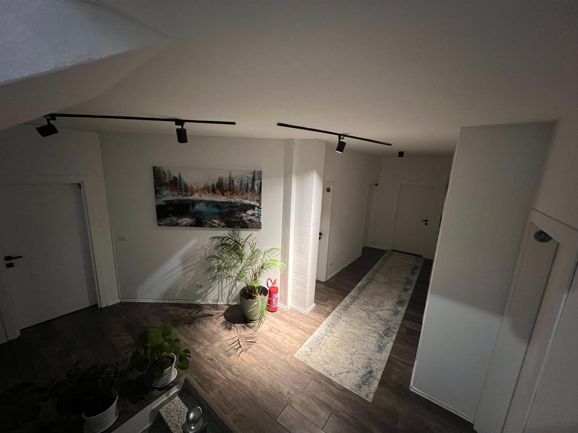 Hotel & Restaurant Frida Gjakova المظهر الخارجي الصورة