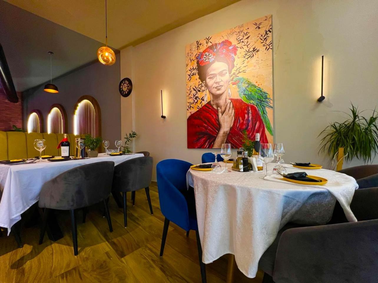 Hotel & Restaurant Frida Gjakova المظهر الخارجي الصورة